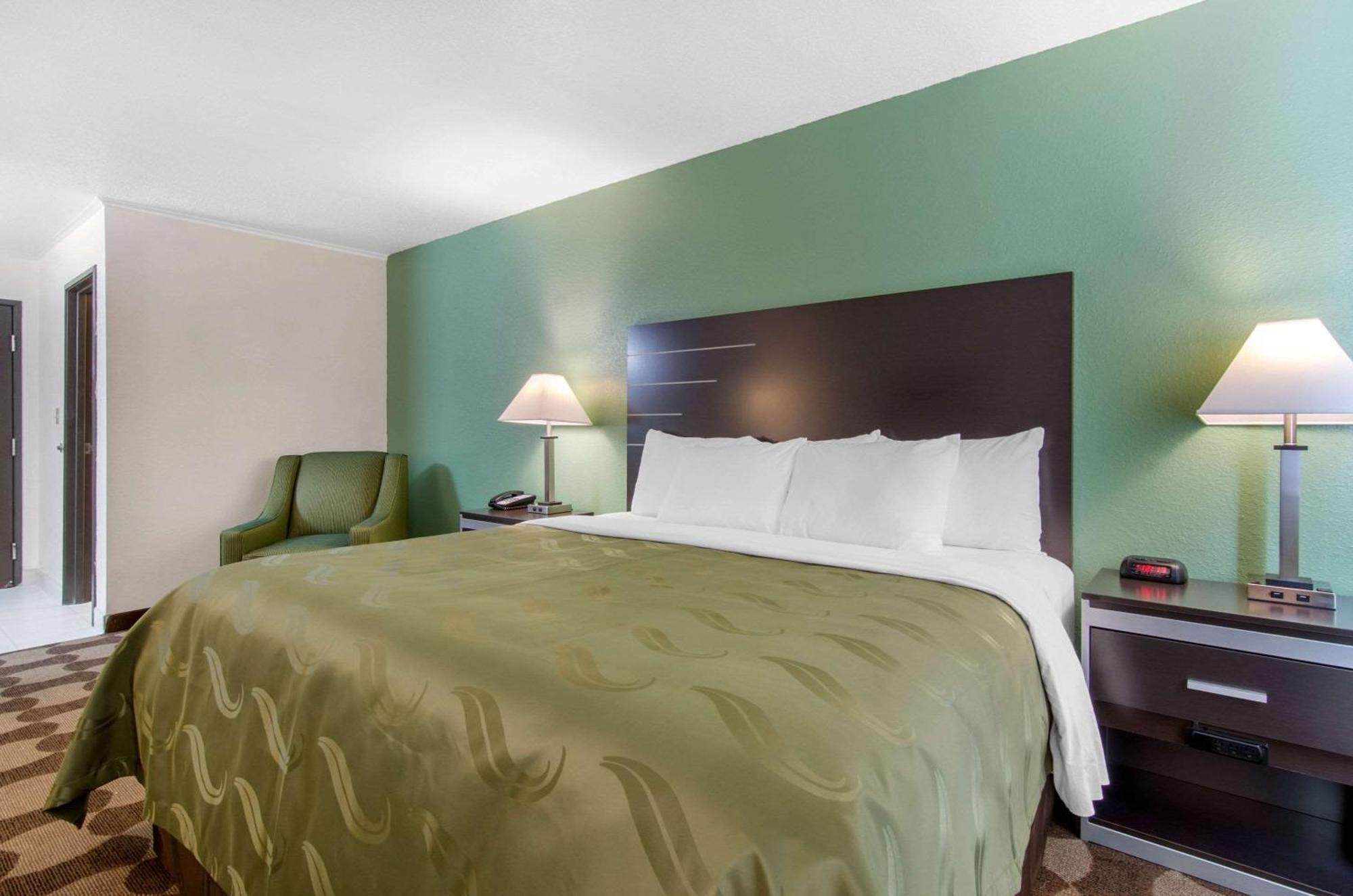 Quality Inn Russell Ngoại thất bức ảnh