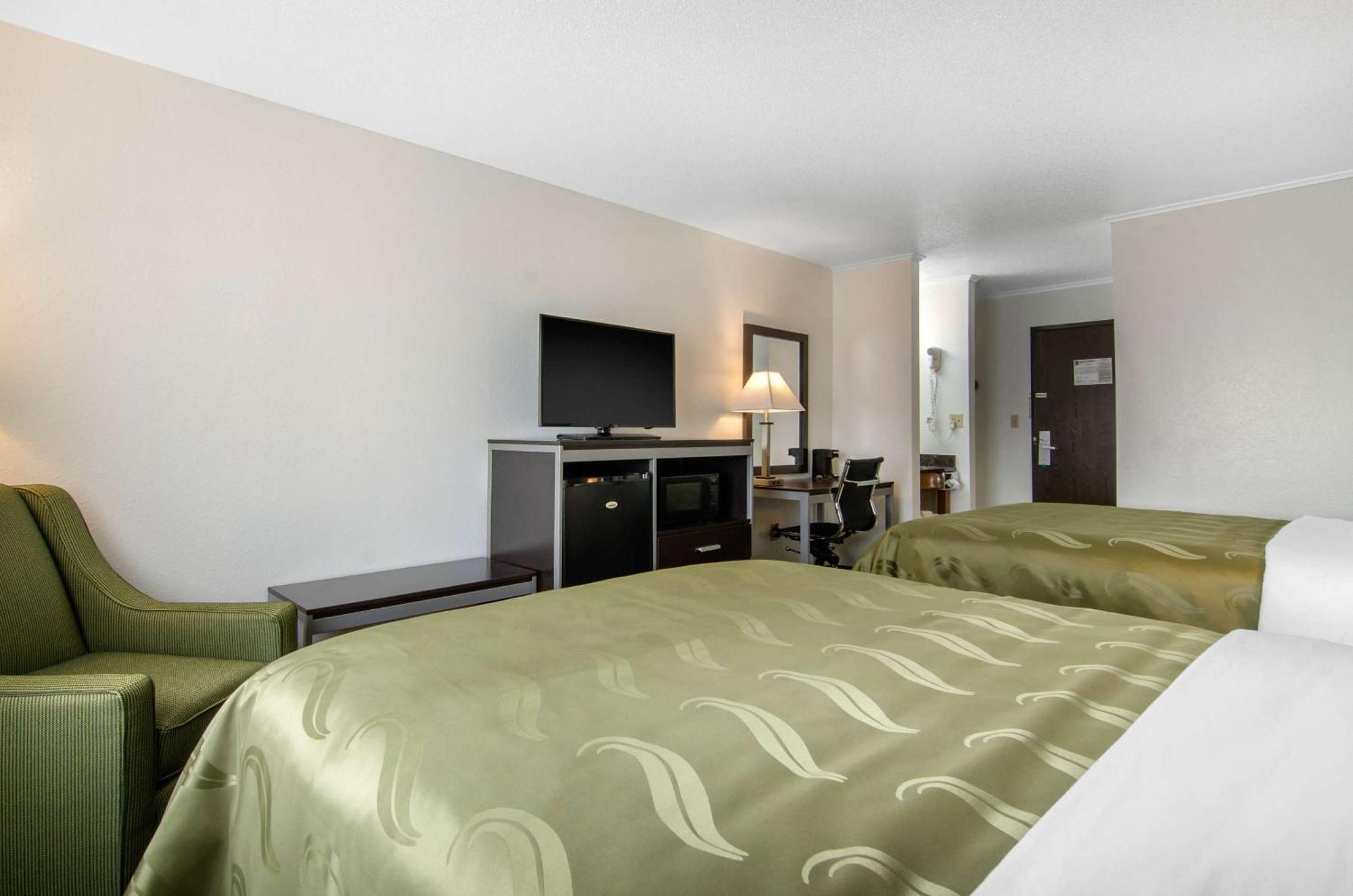 Quality Inn Russell Ngoại thất bức ảnh