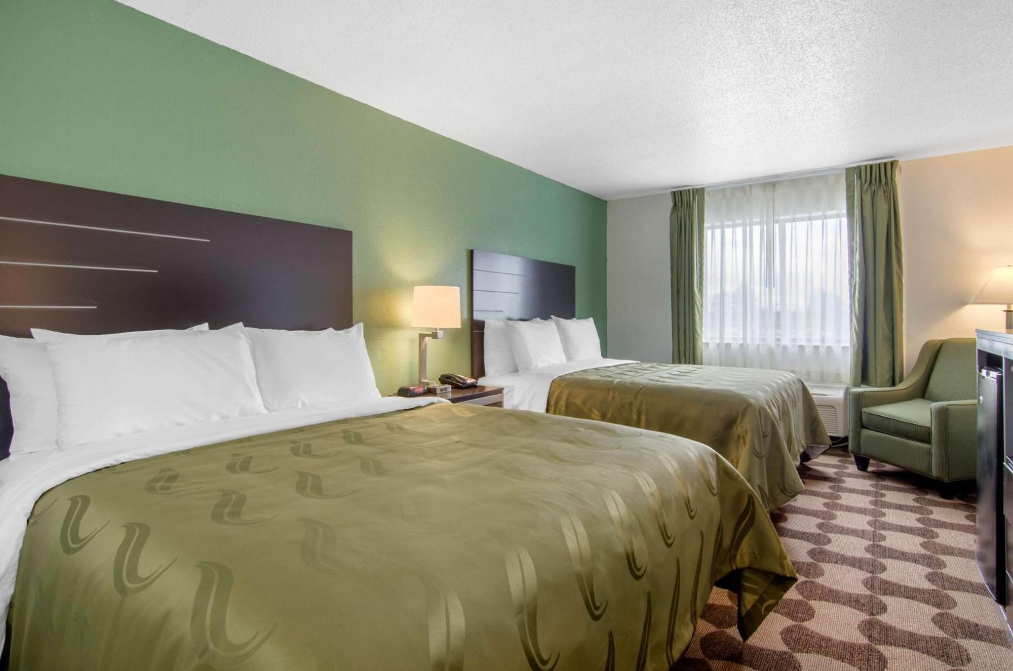 Quality Inn Russell Ngoại thất bức ảnh